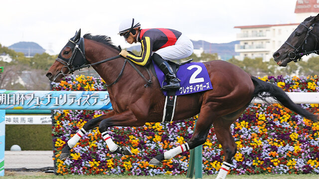 栄光の名馬たち